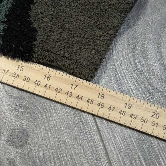 Barefoot Dreams Cozy Chic Seaside Crew Neck Pullover Camo Green Size Large NWOT - Picture 9 of 9